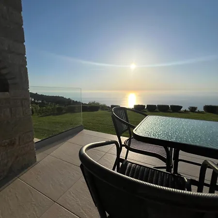 Villa Con Vista